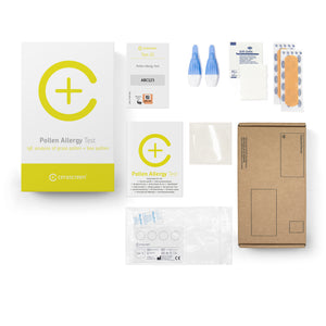 Inhalt des Pollenallergie Testkits von cerascreen: Verpackung, Anleitung, Lanzetten, Plfaster, Trockenblutkarte, Desinfektionstuch, Rücksendeumschlag